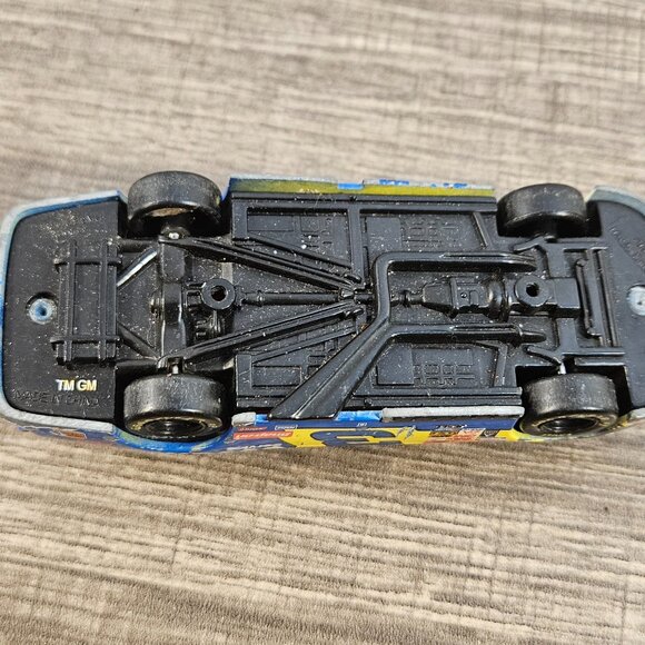 Dale Earnhardt Sr #3 1999 Jeep Wrangler Jeans Race Car - ITEM #3090 - Picture 5 of 6